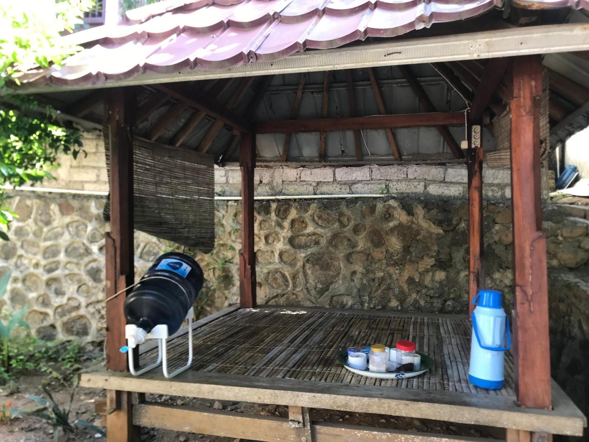 Kampung Homestay Kuta  Экстерьер фото